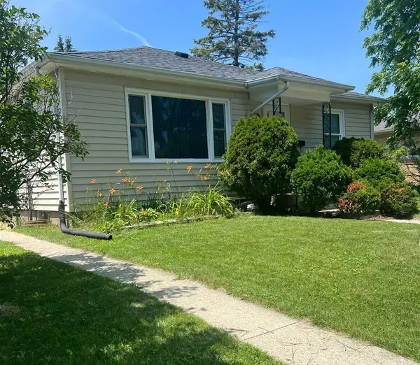 3438 9th Ave, Racine, WI 53402