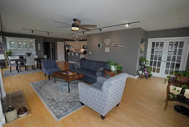 5128 W Bluemound Rd, Milwaukee, WI 53208 - #1