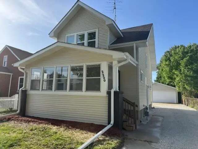 2220 75th St, Kenosha, WI 53143 - #1