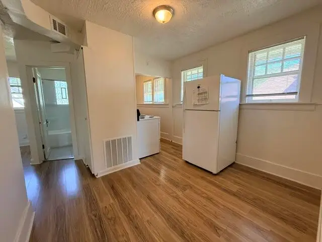 128 N 9th Ave, West Bend, WI 53095 - #3