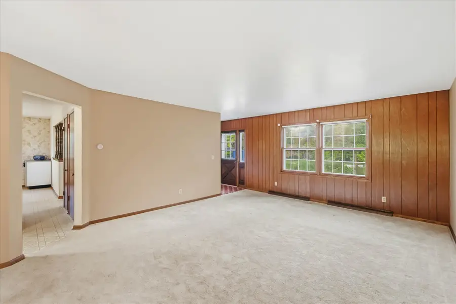 3552 Lusan Dr, Jackson, WI 53012 - #3