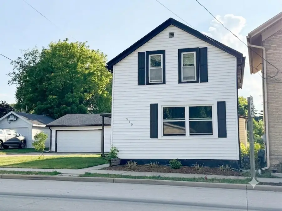 510 N Church St, Watertown, WI 53098 - #2