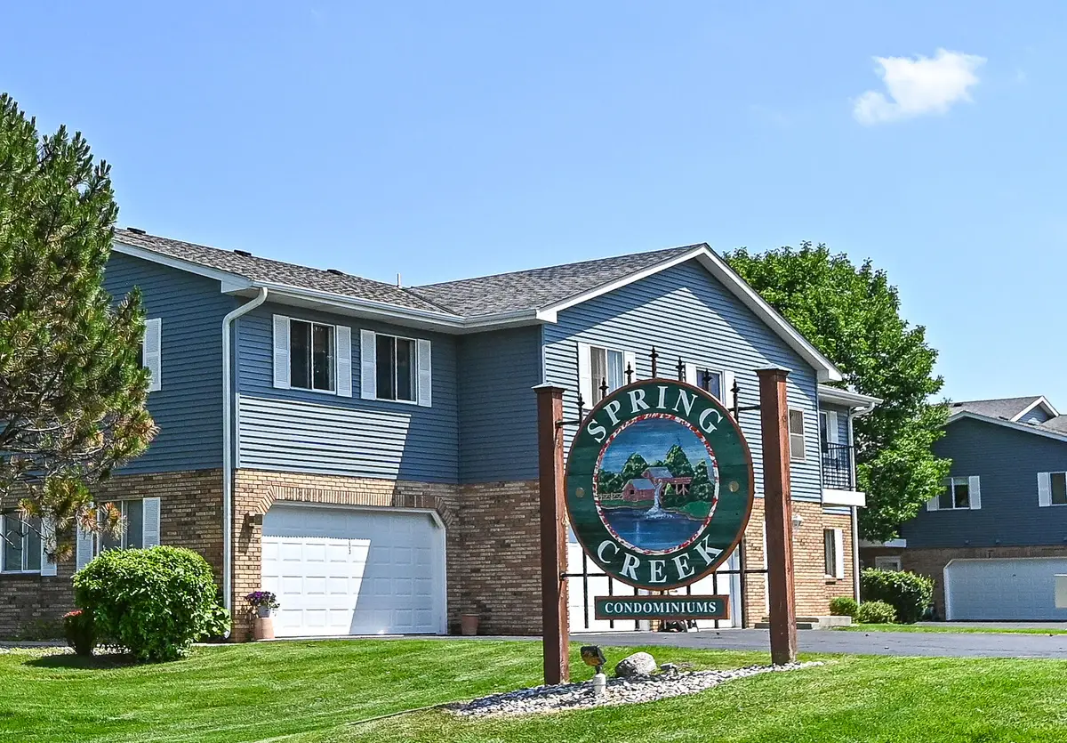 1243 N Sunnyslope Dr, Mount Pleasant, WI 53406 - #1