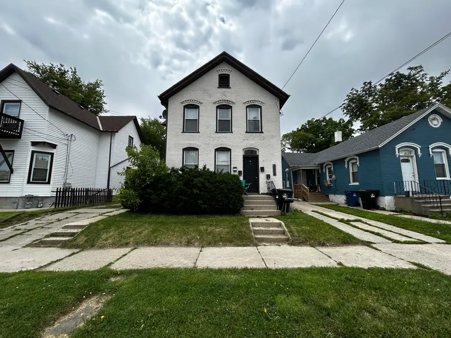 1518 Geneva St, Racine, WI 53404 - #2