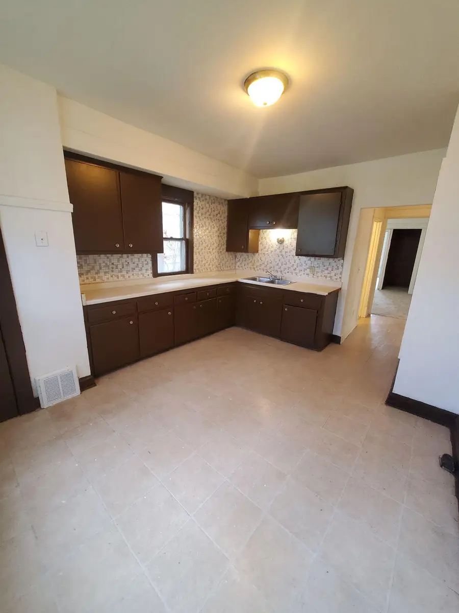 3134 N 35th St, Milwaukee, WI 53216 - #2