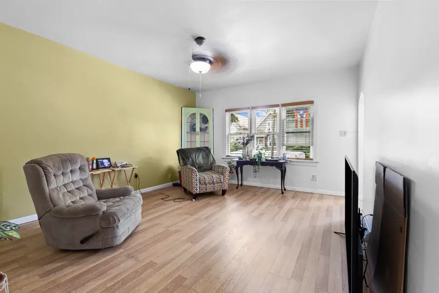 2005-2007 W Lapham St, Milwaukee, WI 53204 - #3