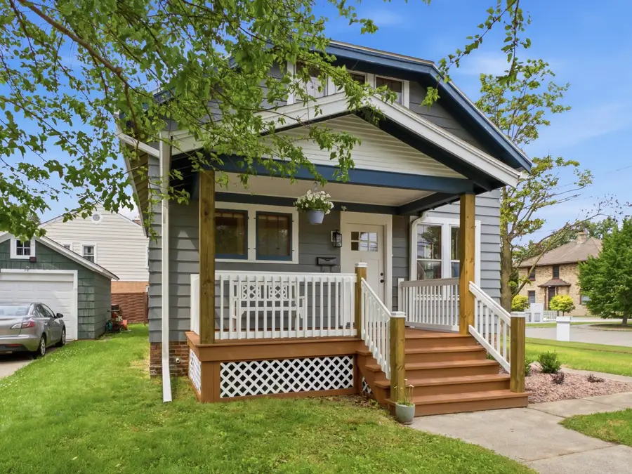 904 Bell Ave, Sheboygan, WI 53083 - #3