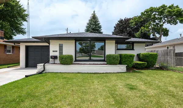 7916 22nd Ave, Kenosha, WI 53143