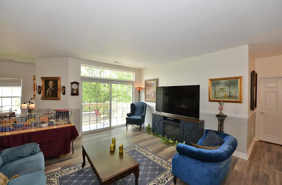 1059 Stratford Ct, Mount Pleasant, WI 53406 - #2