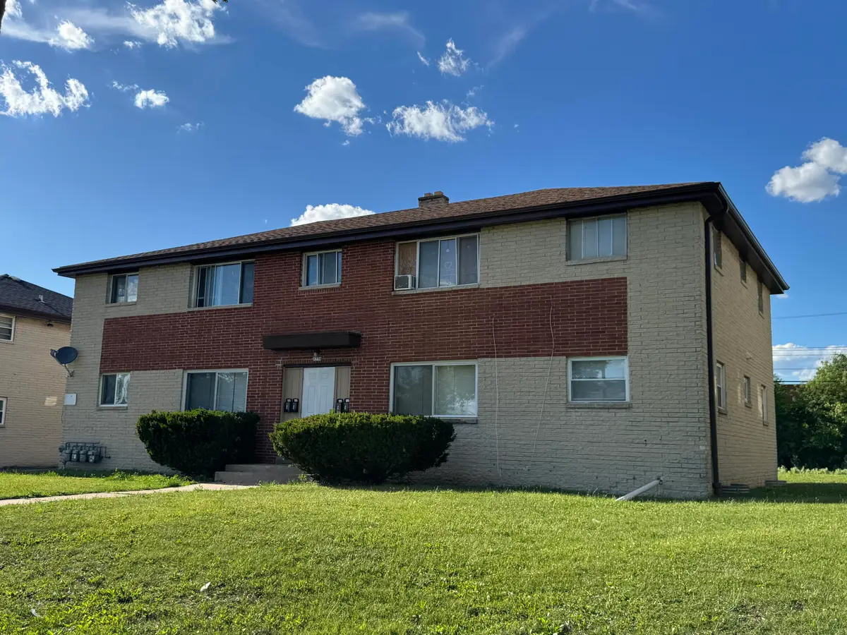 8754 W Carmen Ave, Milwaukee, WI 53225 - #1