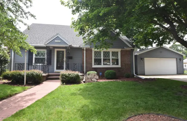2205 Dwight St, Racine, WI 53403