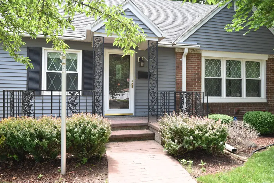 2205 Dwight St, Racine, WI 53403 - #2