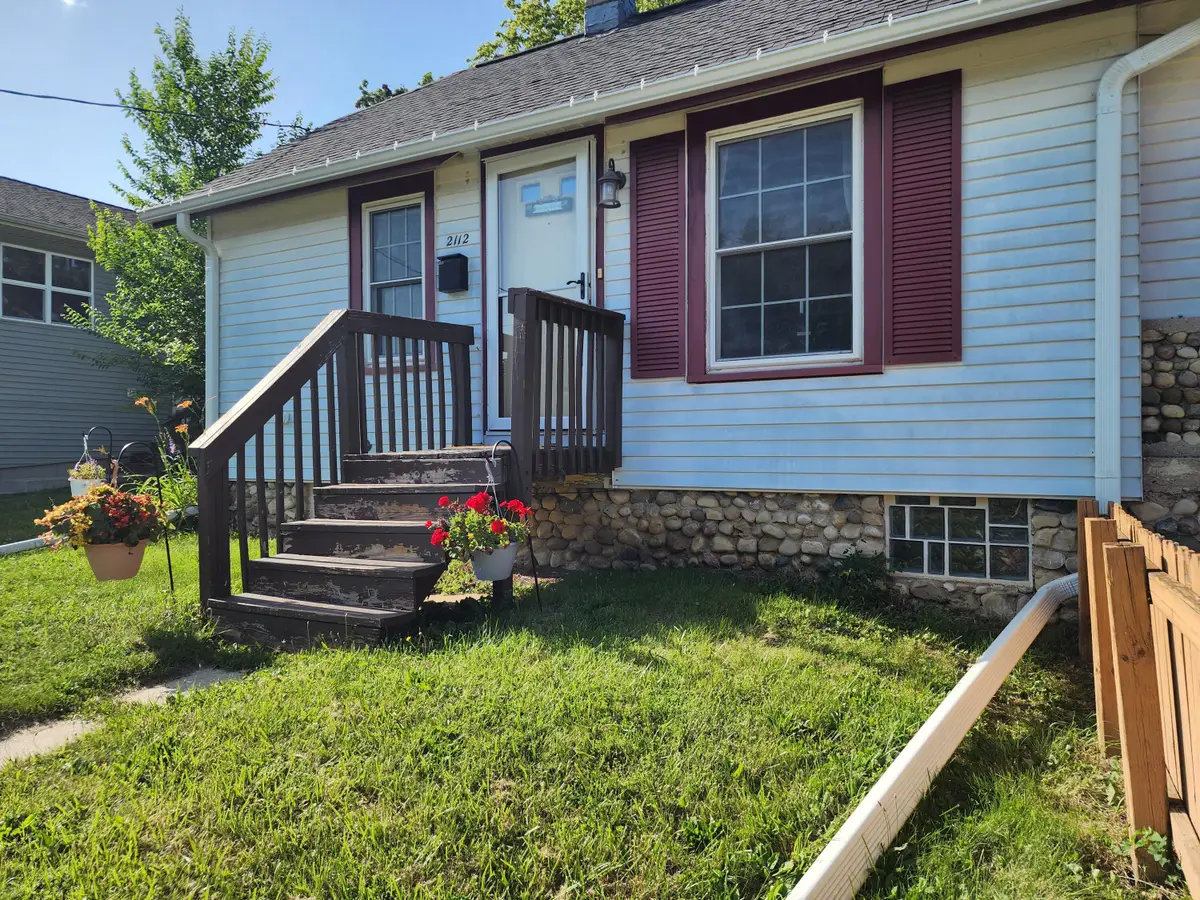 2112 Norton Ave, Waukesha, WI 53188 - #1