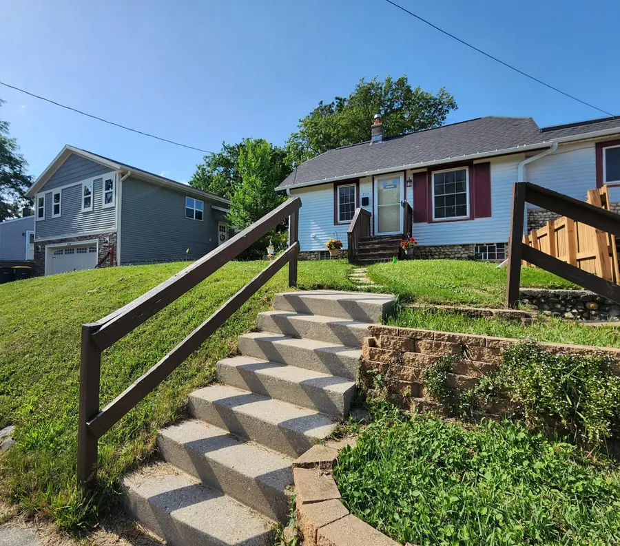 2112 Norton Ave, Waukesha, WI 53188 - #3