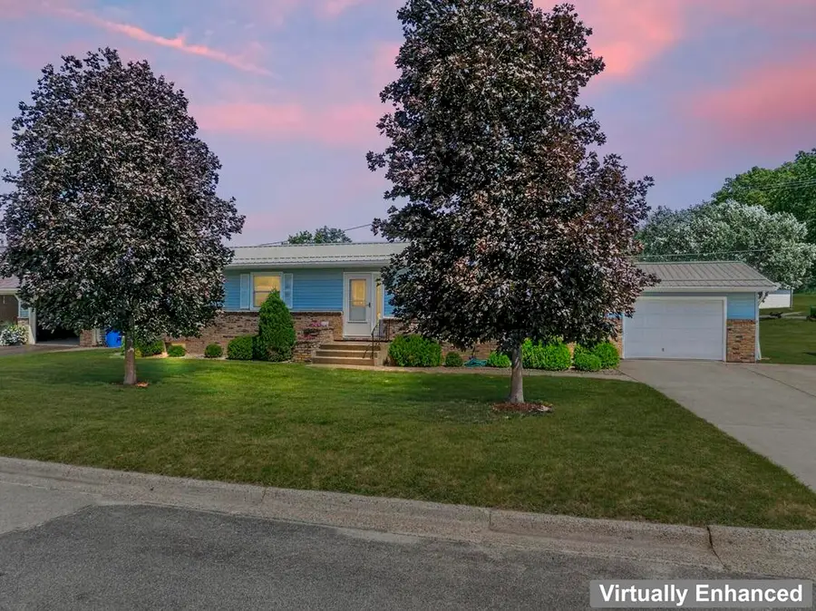607 Jessie St E, Rushford, MN 55971 - #2