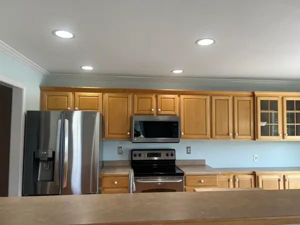 1941 Edwards St, East Troy, WI 53120