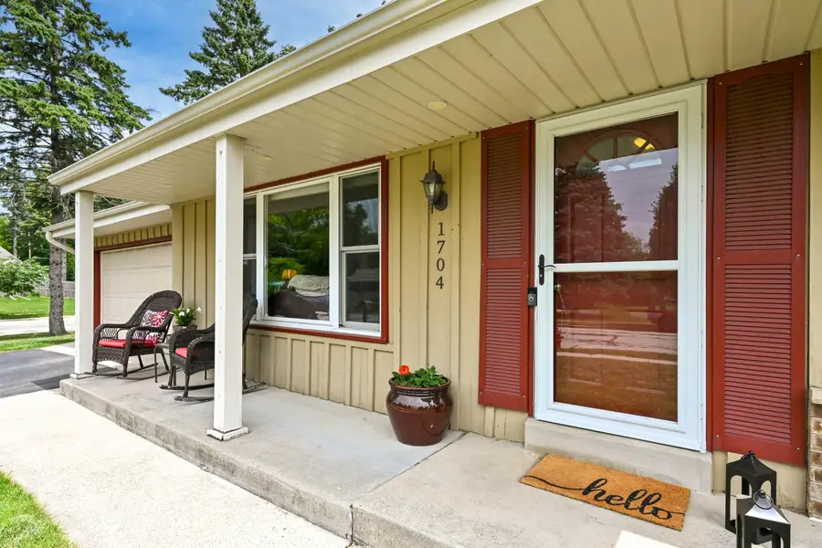 1704 16th Ave, Grafton, WI 53024 - #2