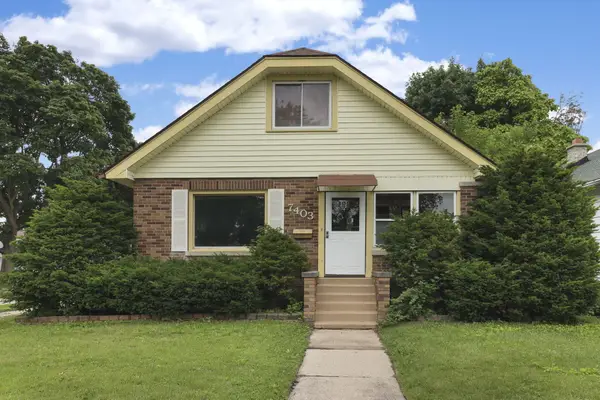 7403 34th Ave, Kenosha, WI 53142