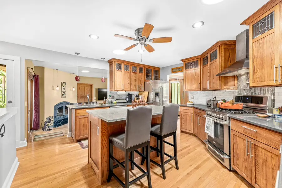 13960 James St, Brookfield, WI 53005 - #2