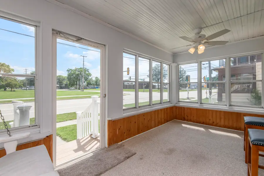 740 W College Ave, Waukesha, WI 53186 - #3