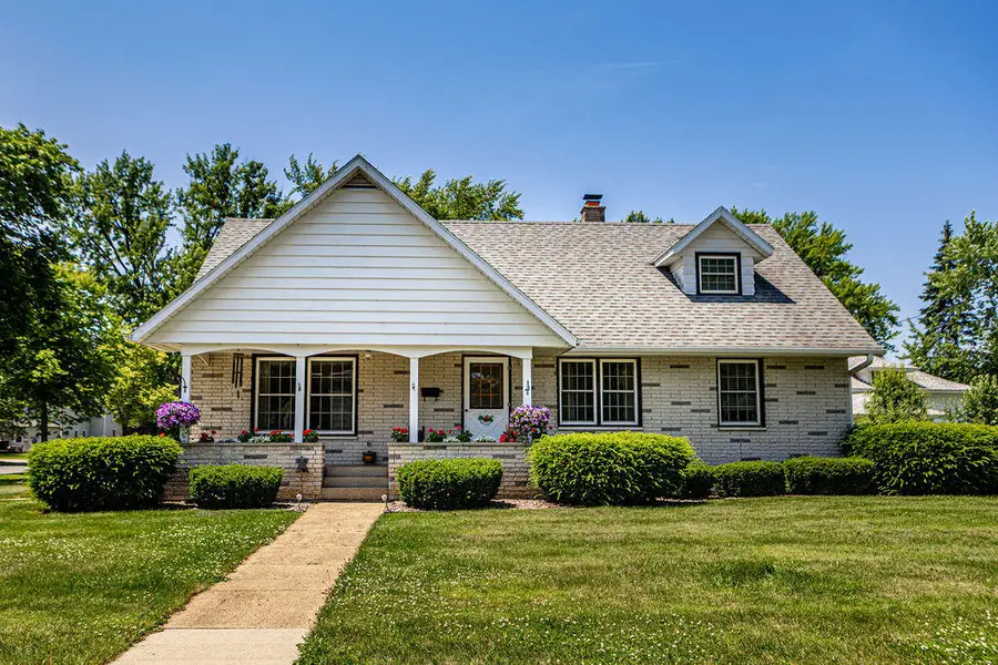 318 E Franklin St, Sparta, WI 54656 - #2
