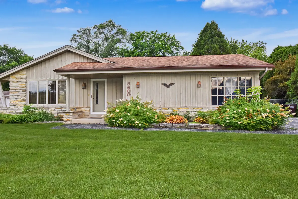 8600 Racine Ave, Wind Lake, WI 53185 - #1