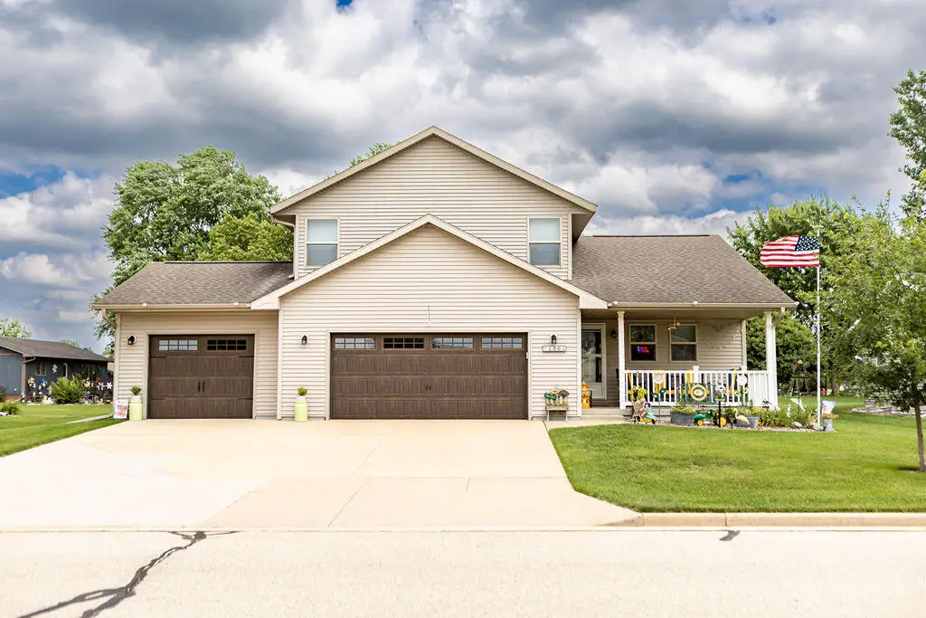 1001 Sugarberry Blvd, Sparta, WI 54656 - #1