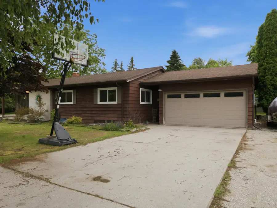 2830 35th St, Two Rivers, WI 54241 - #3
