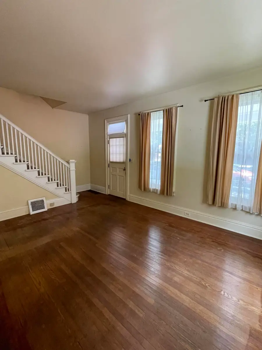 1744 Park Ave, Racine, WI 53403 - #3