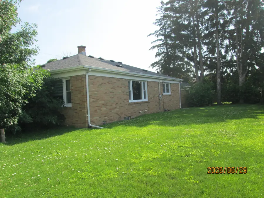 3217 Caledonia St, Racine, WI 53405 - #3