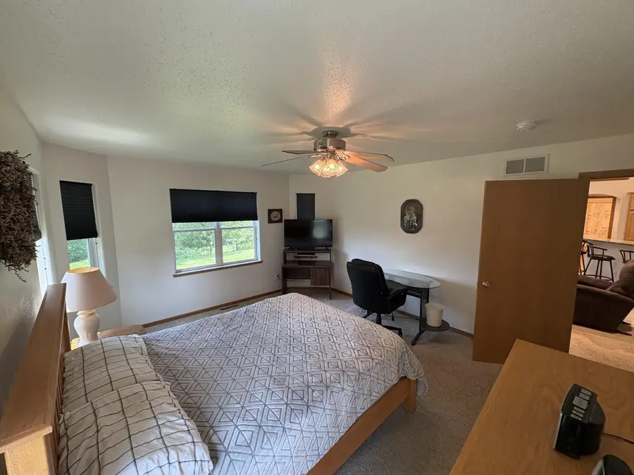 427 N Mt Nebo St, Viola, WI 54664 - #3