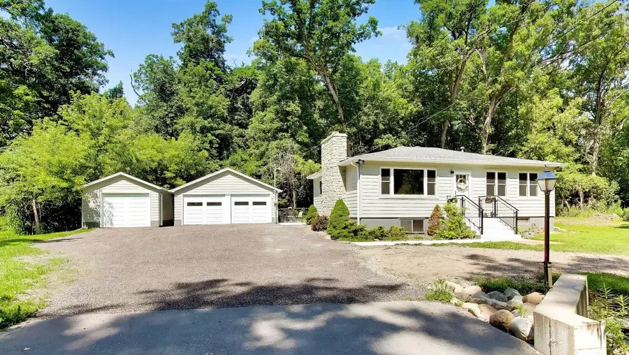 N1547 Wooddale Dr, Linn, WI 53147 - #2