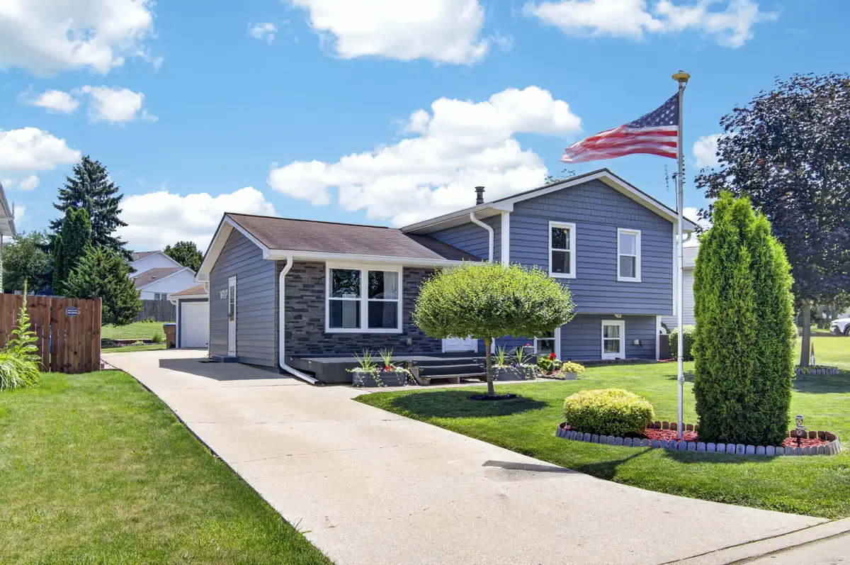 6559 126th St, Pleasant Prairie, WI 53158 - #1