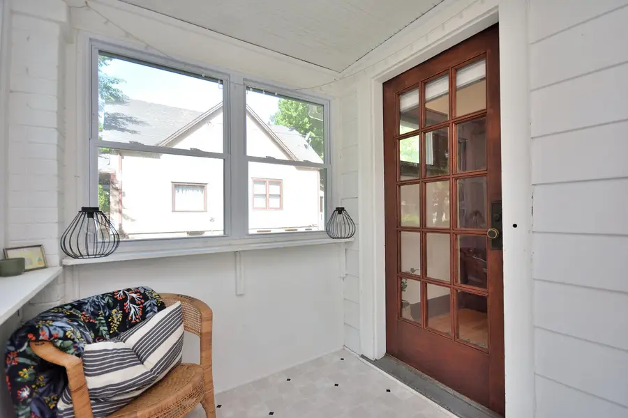 6602 Romona Ave, Wauwatosa, WI 53213 - #3