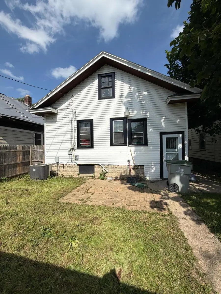 2807 N 36th St, Milwaukee, WI 53210 - #2