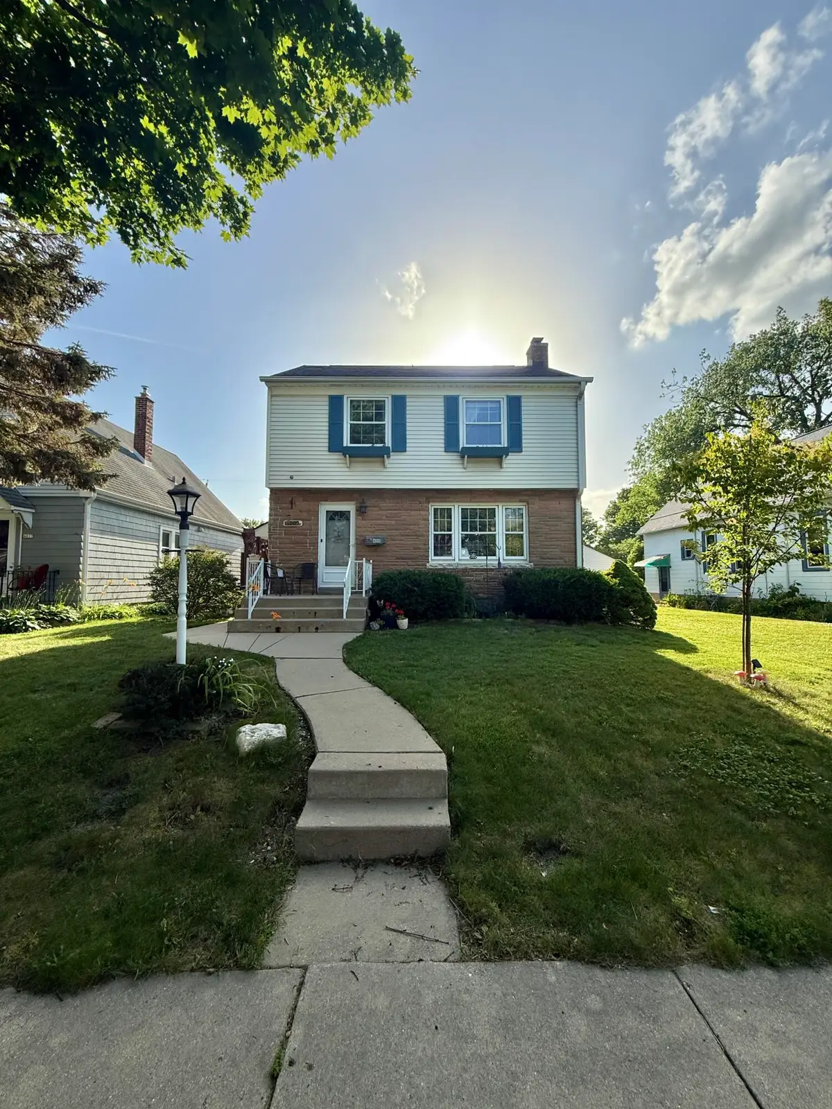 4009 S 5th St, Milwaukee, WI 53207 - #1