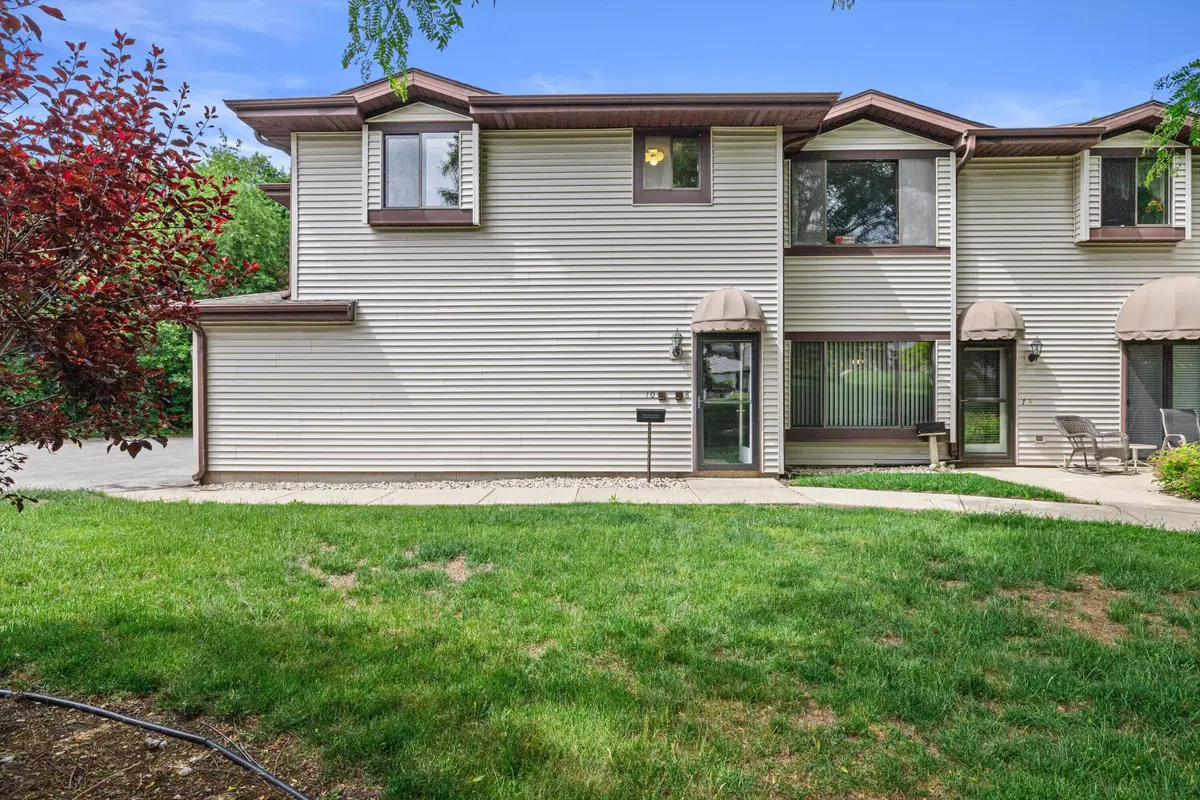3220 Wood Rd, Mount Pleasant, WI 53406 - #1