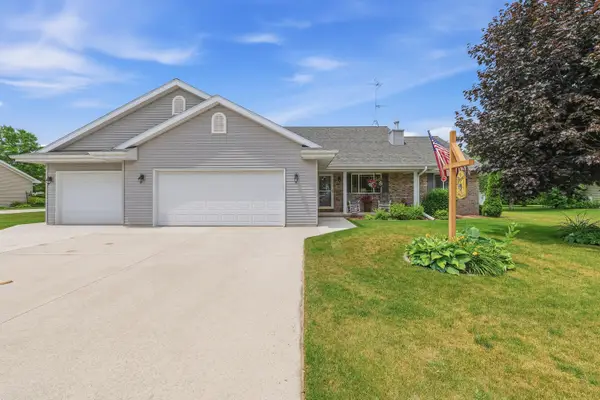 383 Niagara St, Kiel, WI 53042