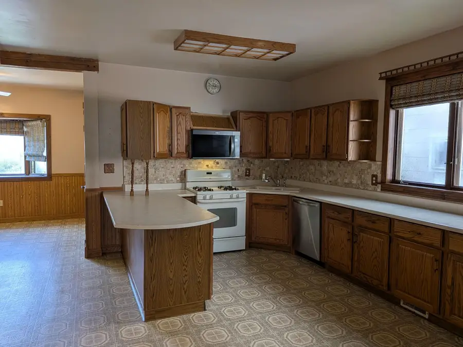3738 E Plankinton Ave, Cudahy, WI 53110 - #2