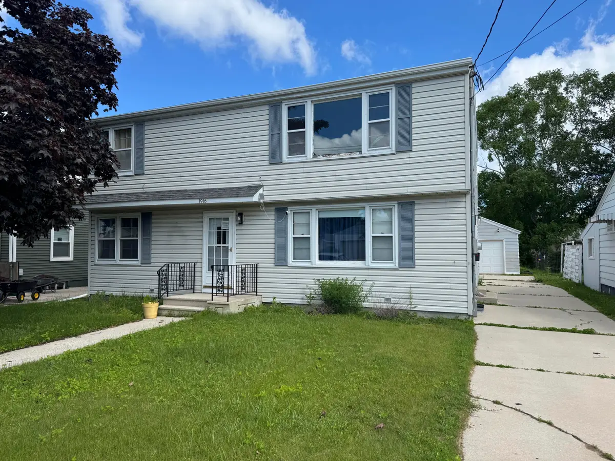 1916 12th St, Two Rivers, WI 54241 - #1