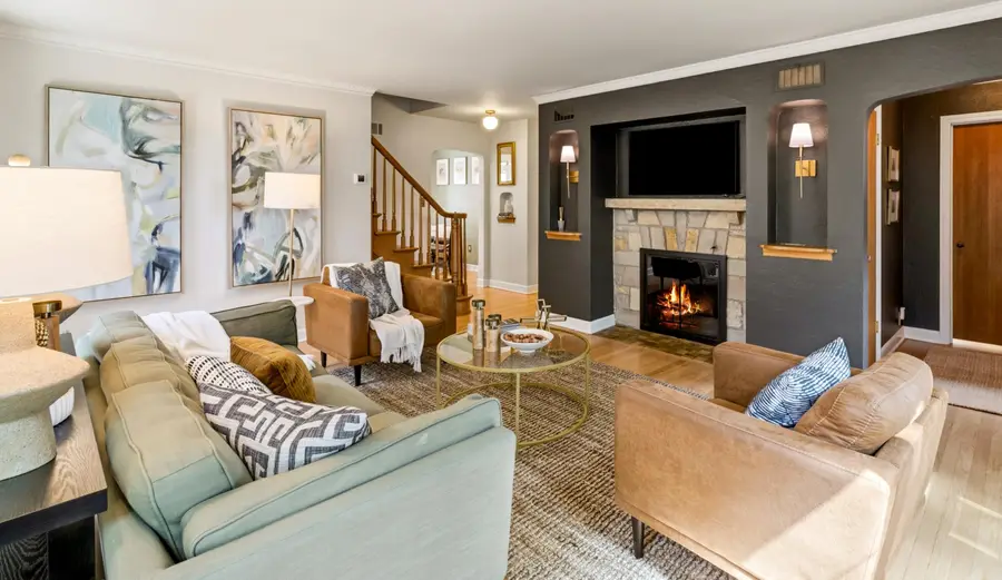 125 N 85th St, Wauwatosa, WI 53226 - #3