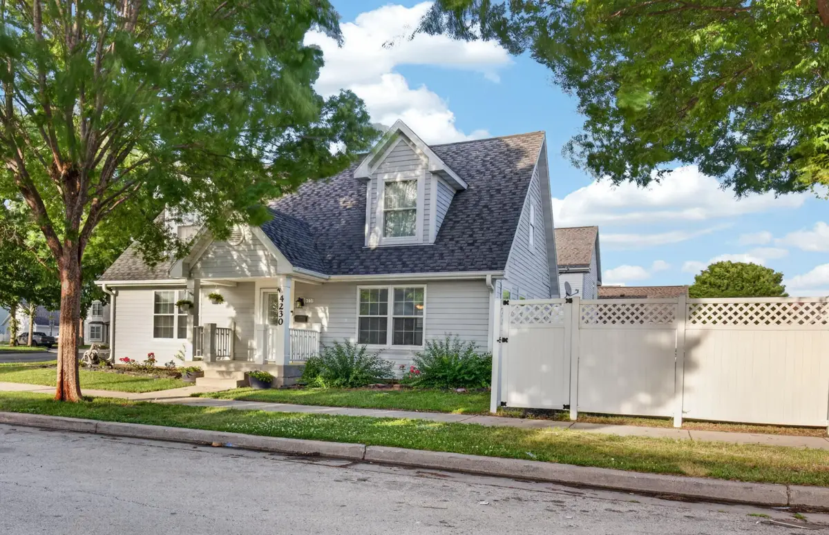 4230 N 45th Pl, Milwaukee, WI 53216 - #1