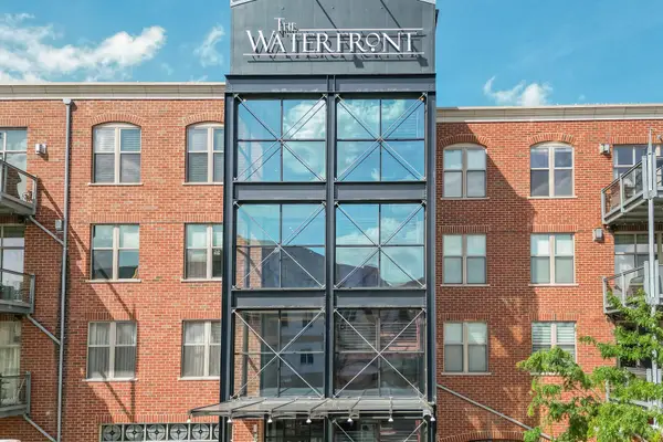 130 S Water St, Milwaukee, WI 53204