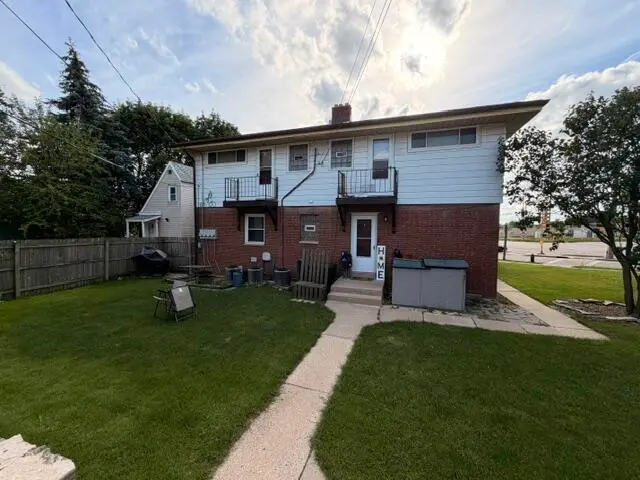 444 S 76th St, Milwaukee, WI 53214 - #2