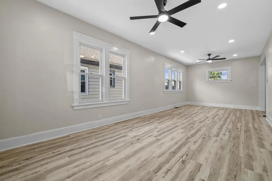 1810 Flett Ave, Racine, WI 53403 - #2