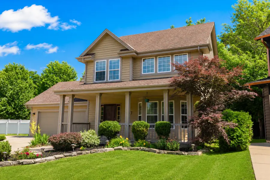 3822 S Centennial Cir, Milwaukee, WI 53221 - #2