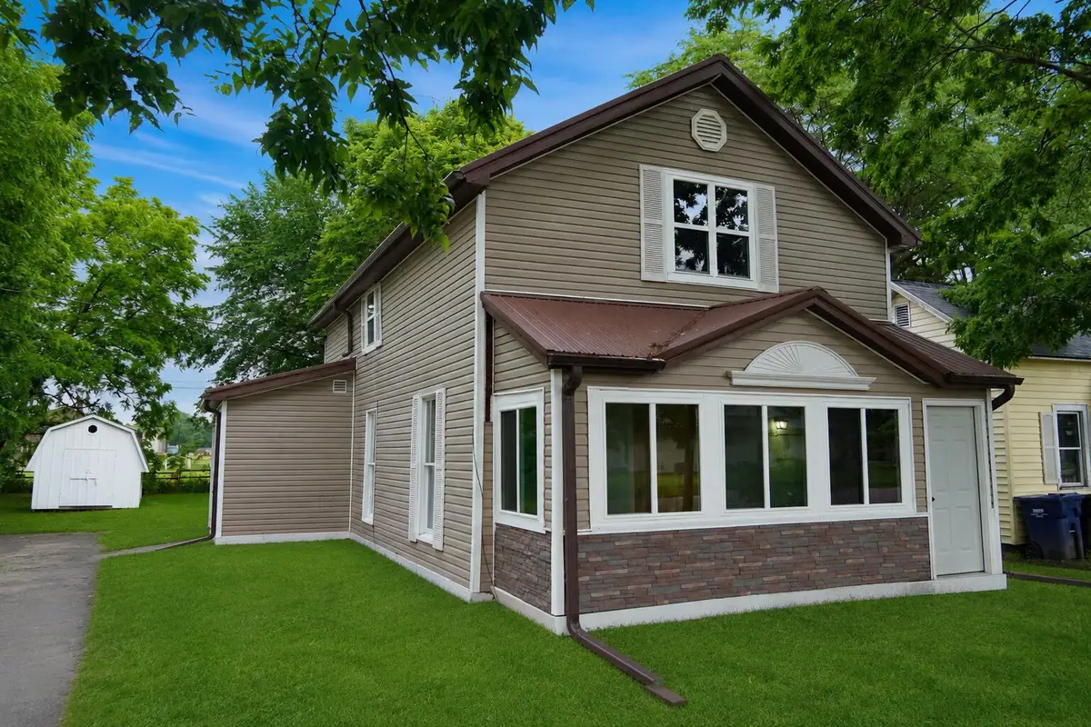709 Wolcott St, Sparta, WI 54656 - #1
