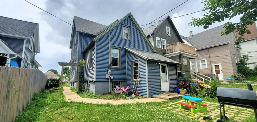 1028 S 32nd St, Milwaukee, WI 53215 - #2