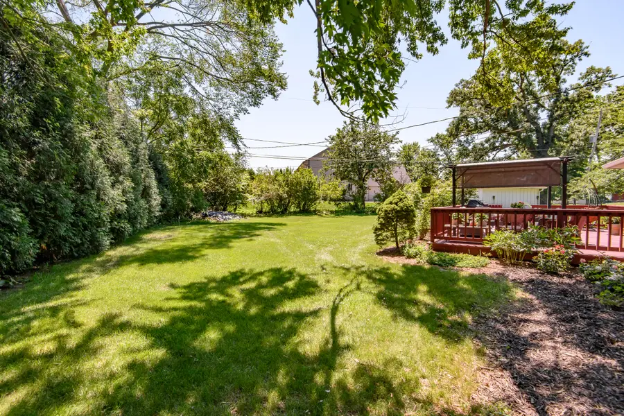 W155N5414 Balsam Dr, Menomonee Falls, WI 53051 - #3