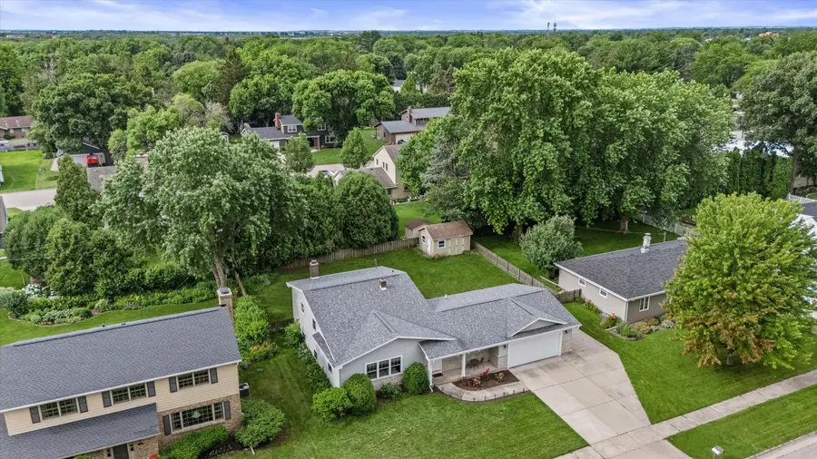 2430 Ruger Ave, Janesville, WI 53545 - #3